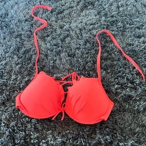 Victoria’s Secret push up Malibu bikini top